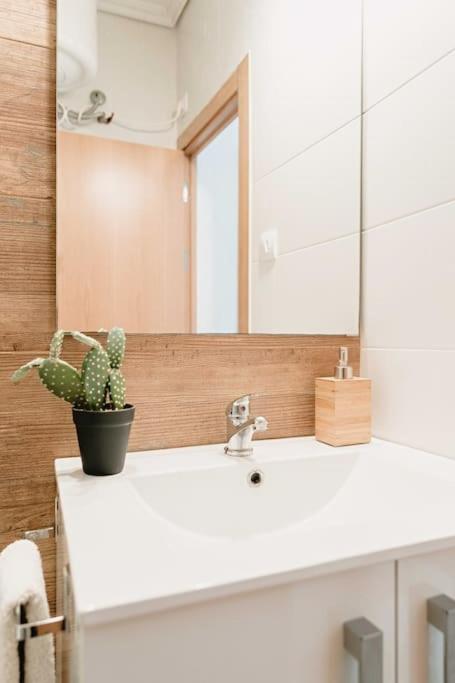 Apartamento Frente Al Mar, Familiar Y Acogedor. Santa Pola Eksteriør bilde