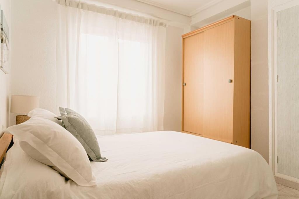 Apartamento Frente Al Mar, Familiar Y Acogedor. Santa Pola Eksteriør bilde